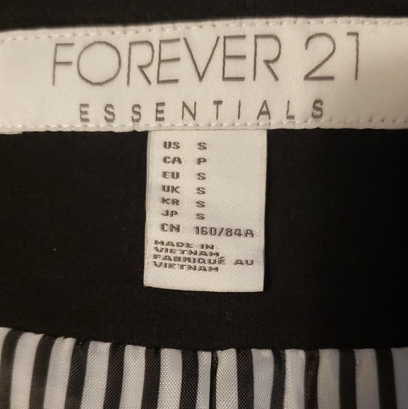 Forever 21 Double Breasted Blazer - Picture 5 of 8